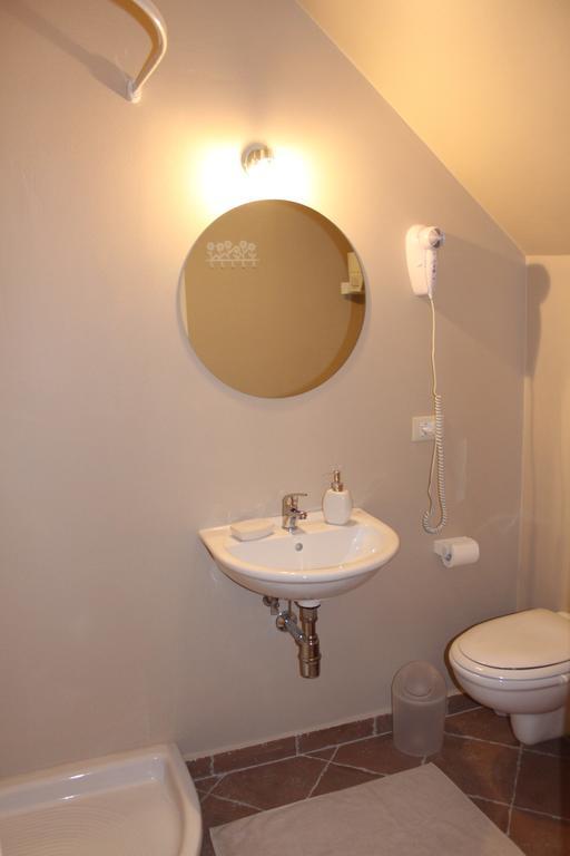 L'Iris B&B 루카 객실 사진